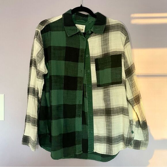 American Eagle Flannel Button Down Shirt size Small Women’s Oversized Fit - Picture 1 of 6